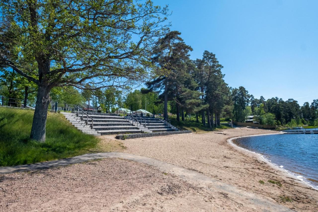 Krongarden Vandrarhem Kristinehamn Luaran gambar