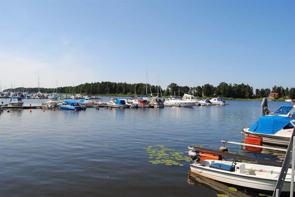 Krongarden Vandrarhem Kristinehamn Luaran gambar